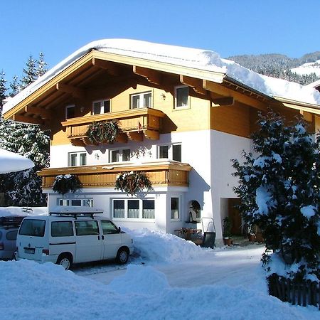 Glemmy Appartements Inkl Sommercard Viehhofen Luaran gambar