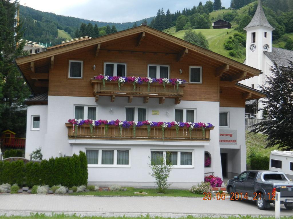 Glemmy Appartements Inkl Sommercard Viehhofen Luaran gambar